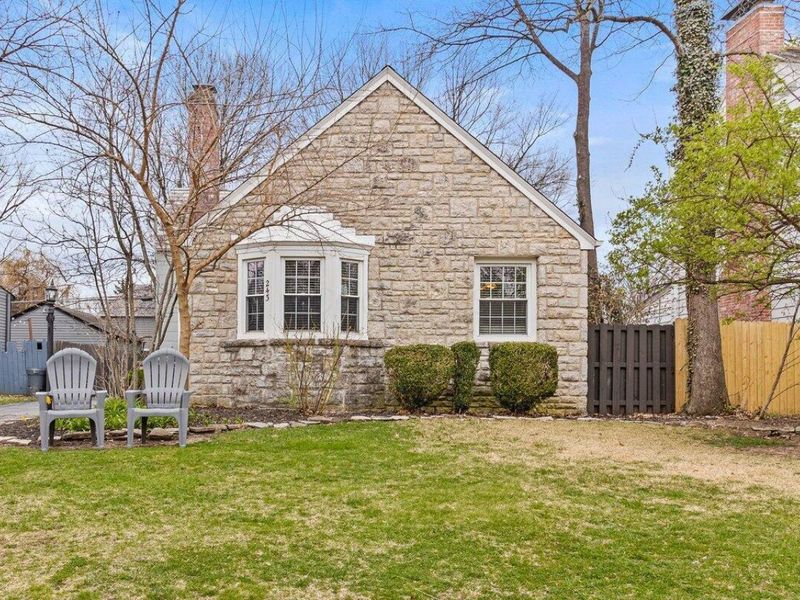 243 N Stanwood Road , Bexley, OH 43209 Photo 1