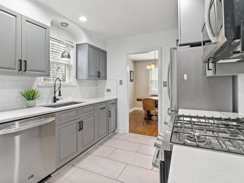 243 N Stanwood Road , Bexley, OH 43209 Photo 14