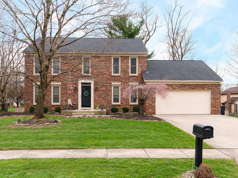 453 Whitson Drive, Columbus, OH 43230 Photo 1