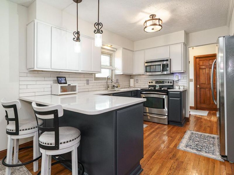 453 Whitson Drive, Columbus, OH 43230 Photo 14