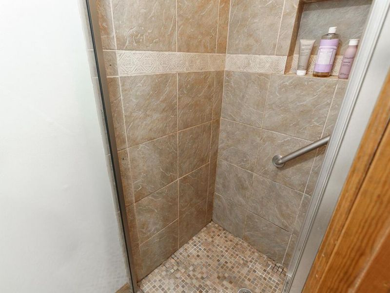 453 Whitson Drive, Columbus, OH 43230 Photo 21