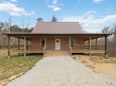 197 Pumpkin Creek Circle, Jamestown, KY 42629