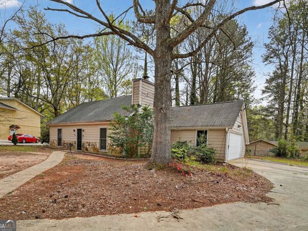 184 Cave Springs Court, Ellenwood, GA 30294