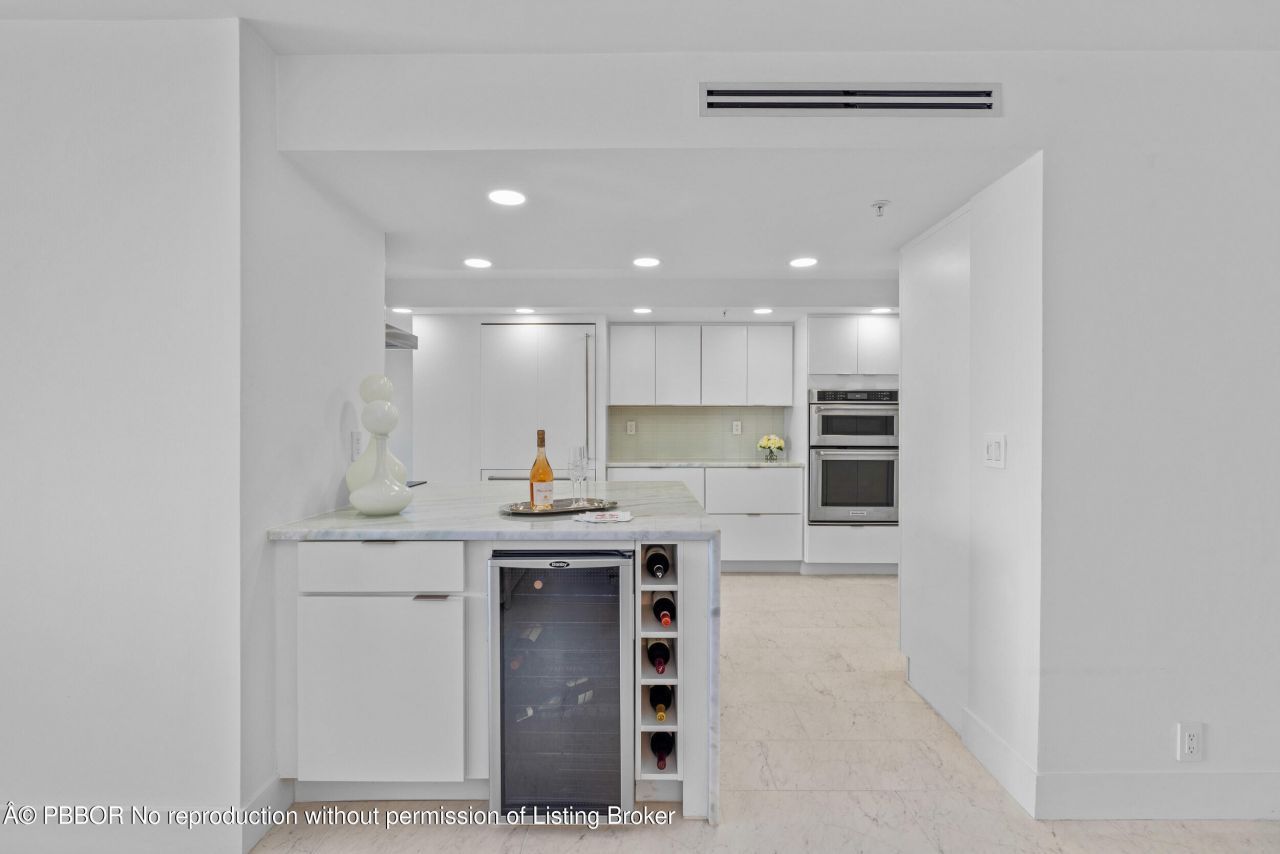 400 N Flagler Drive, Unit 2003, West Palm Beach, FL 33401 Photo