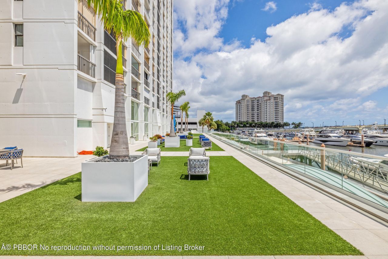 400 N Flagler Drive, Unit 2003, West Palm Beach, FL 33401 Photo