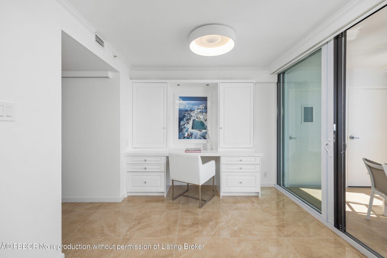 400 N Flagler Drive, Unit 2004, West Palm Beach, FL 33401 Photo