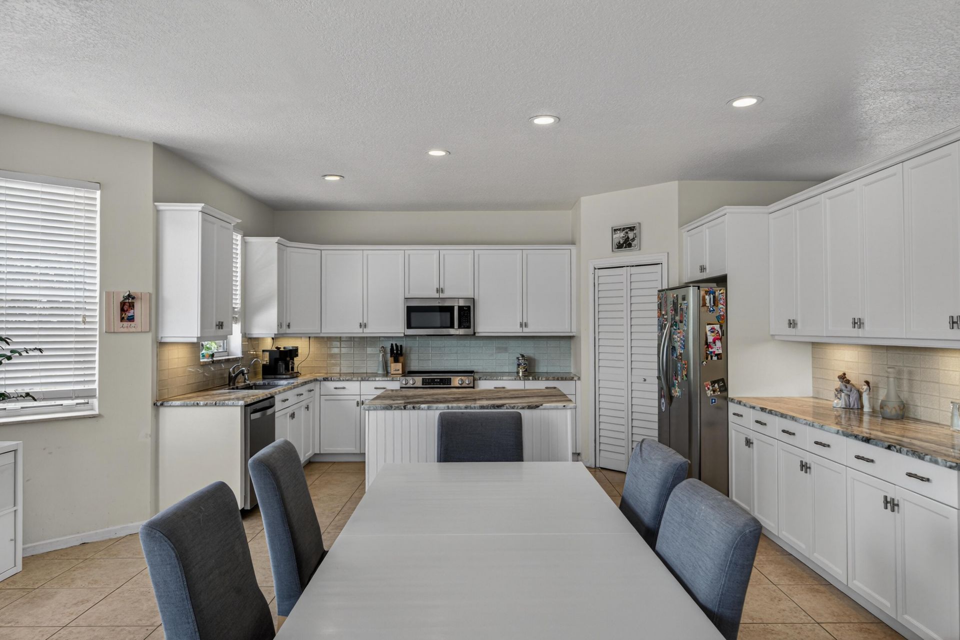 2078 Reston Circle, Royal Palm Beach, FL 33411 Photo