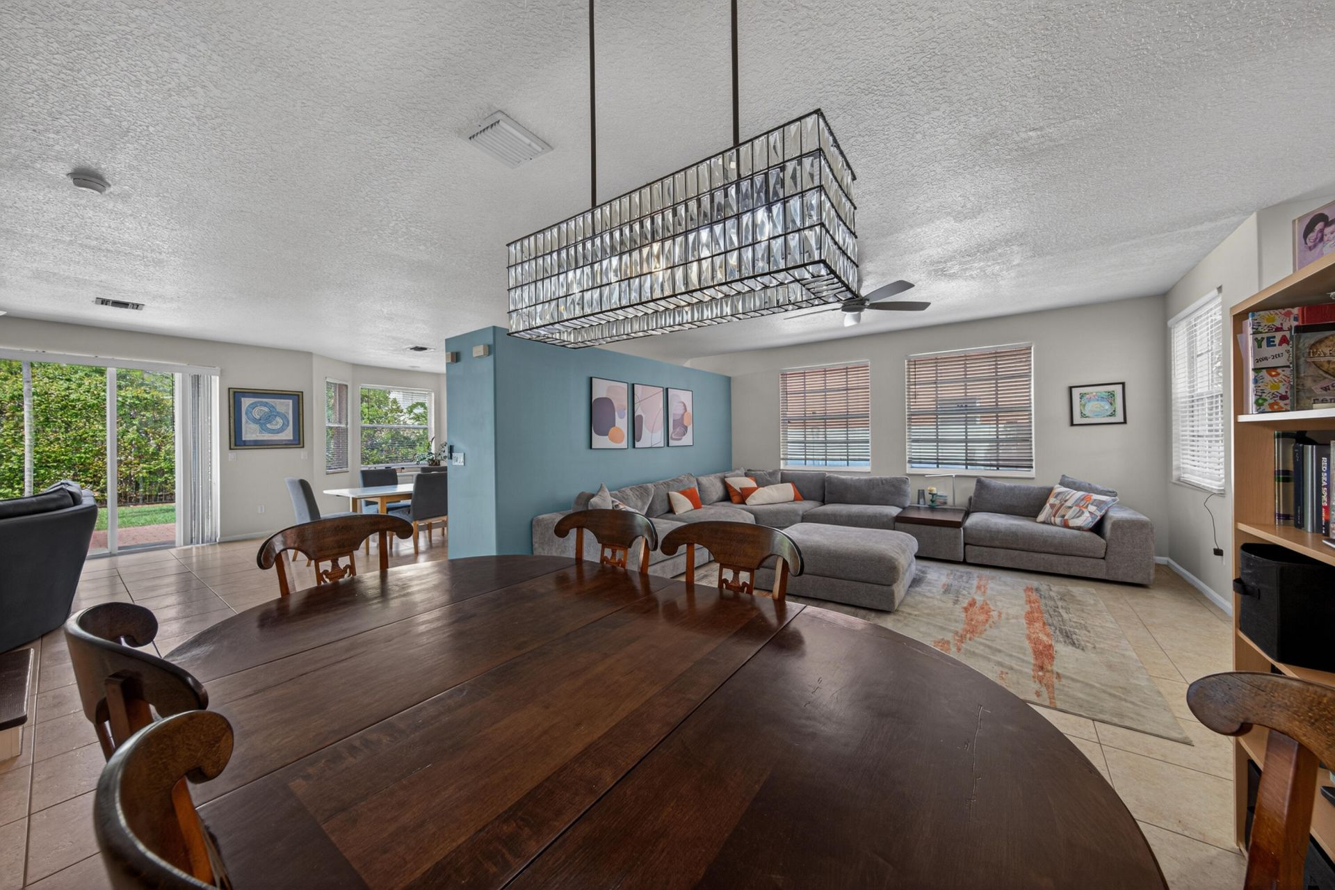 2078 Reston Circle, Royal Palm Beach, FL 33411 Photo