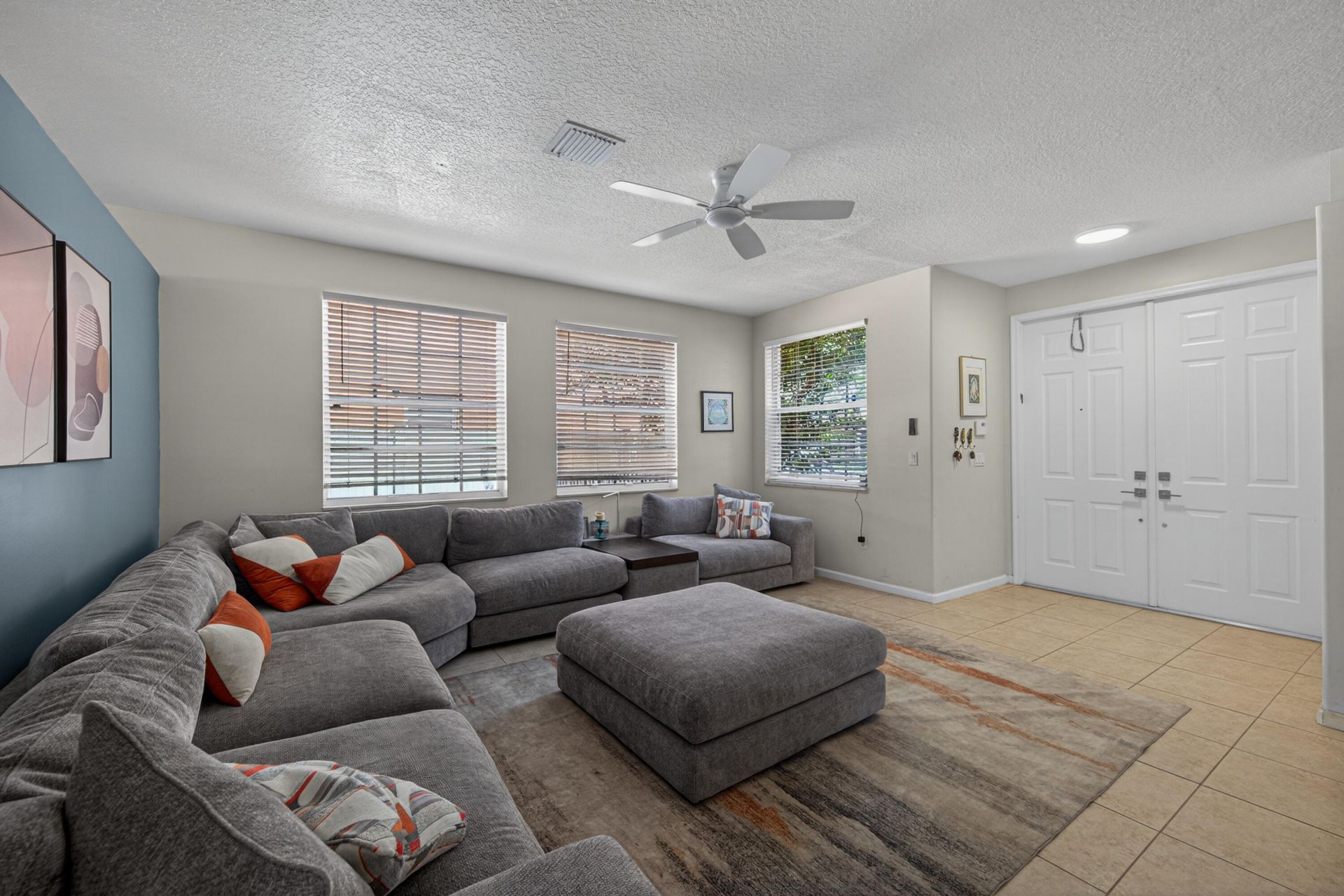 2078 Reston Circle, Royal Palm Beach, FL 33411 Photo