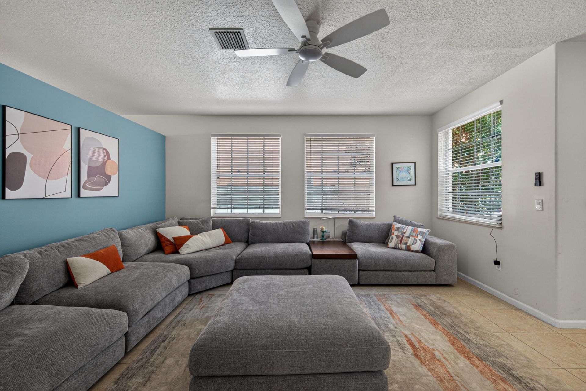 2078 Reston Circle, Royal Palm Beach, FL 33411 Photo