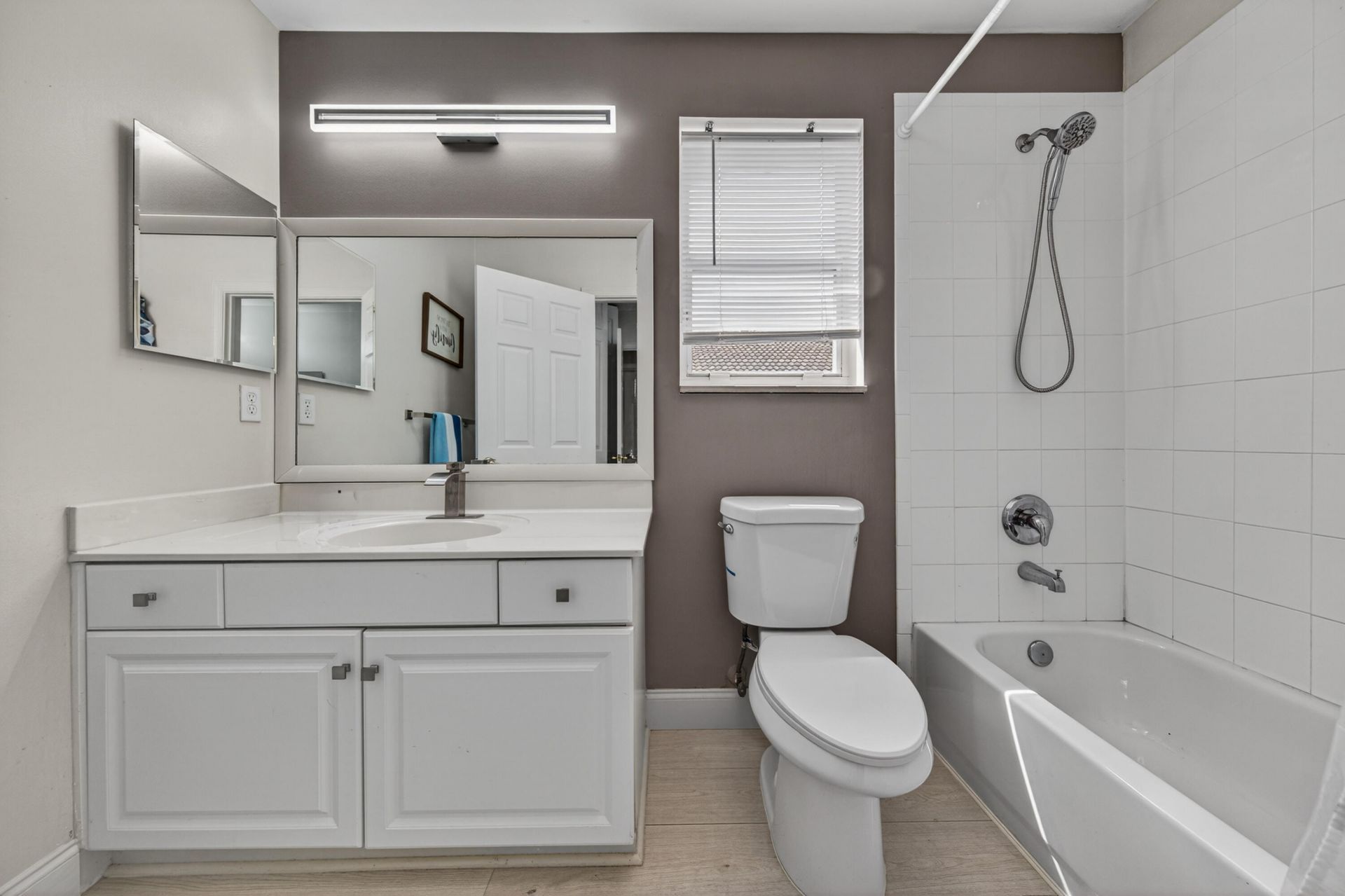 2078 Reston Circle, Royal Palm Beach, FL 33411 Photo