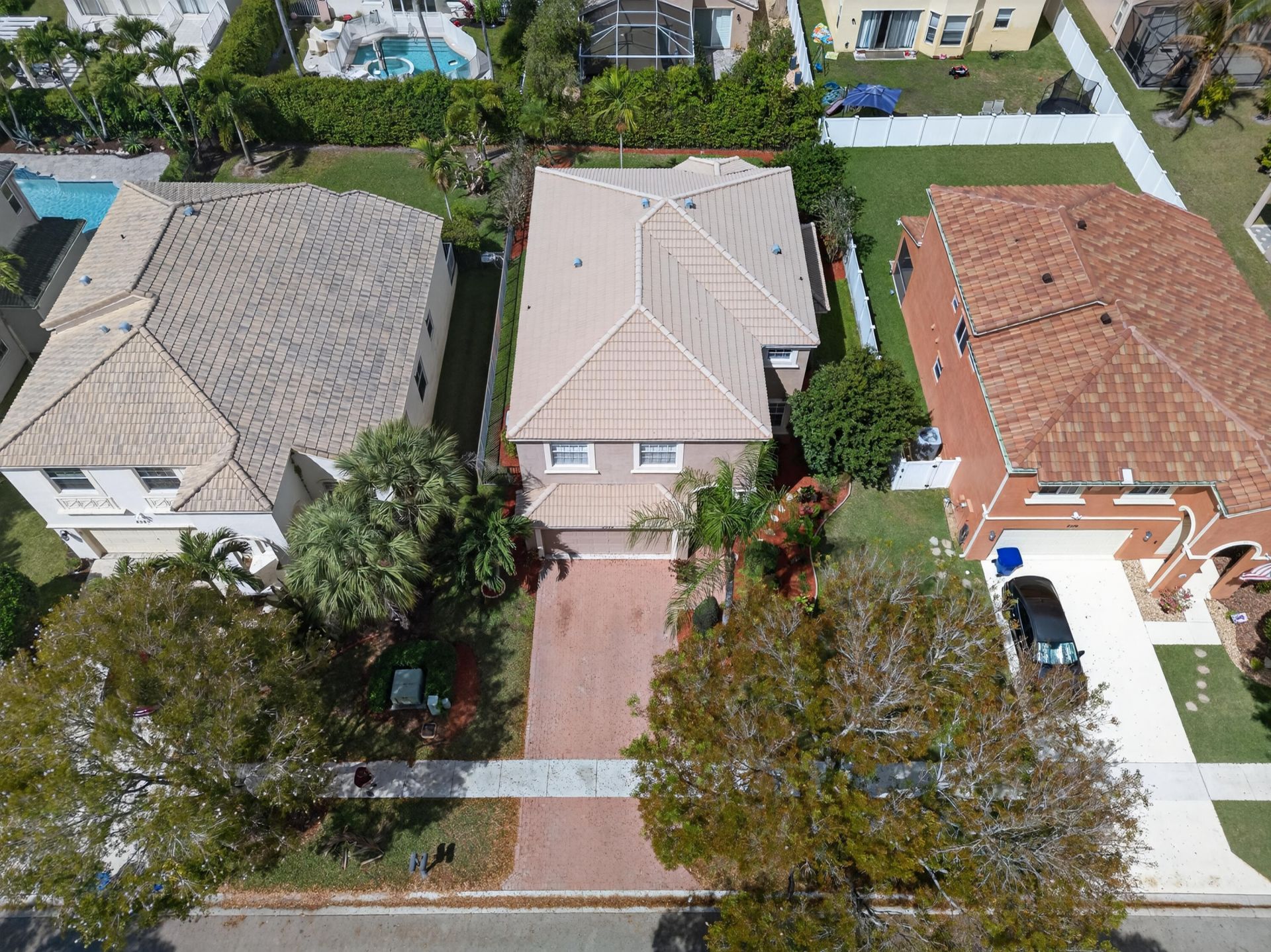 2078 Reston Circle, Royal Palm Beach, FL 33411 Photo