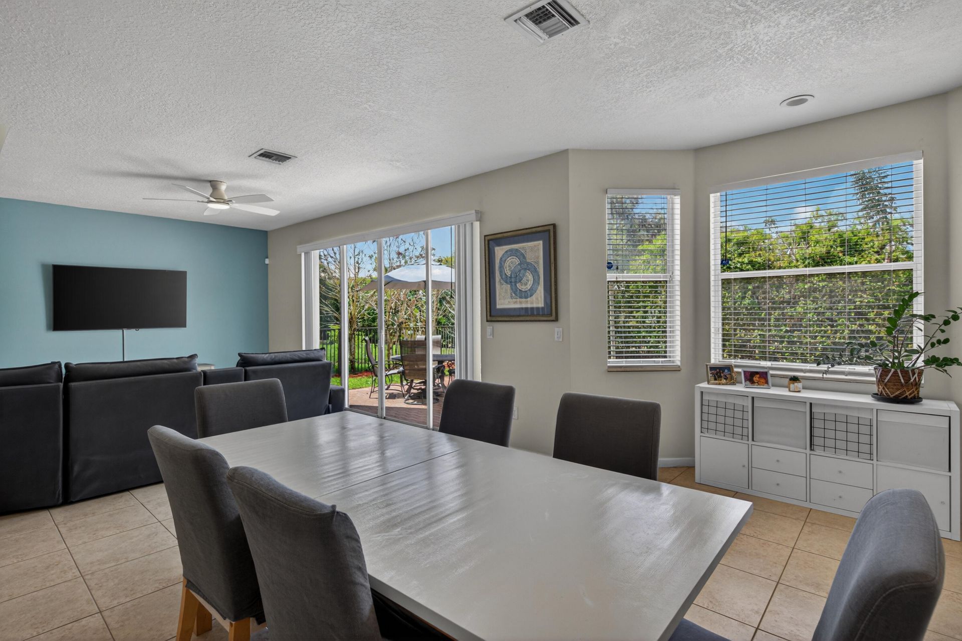 2078 Reston Circle, Royal Palm Beach, FL 33411 Photo