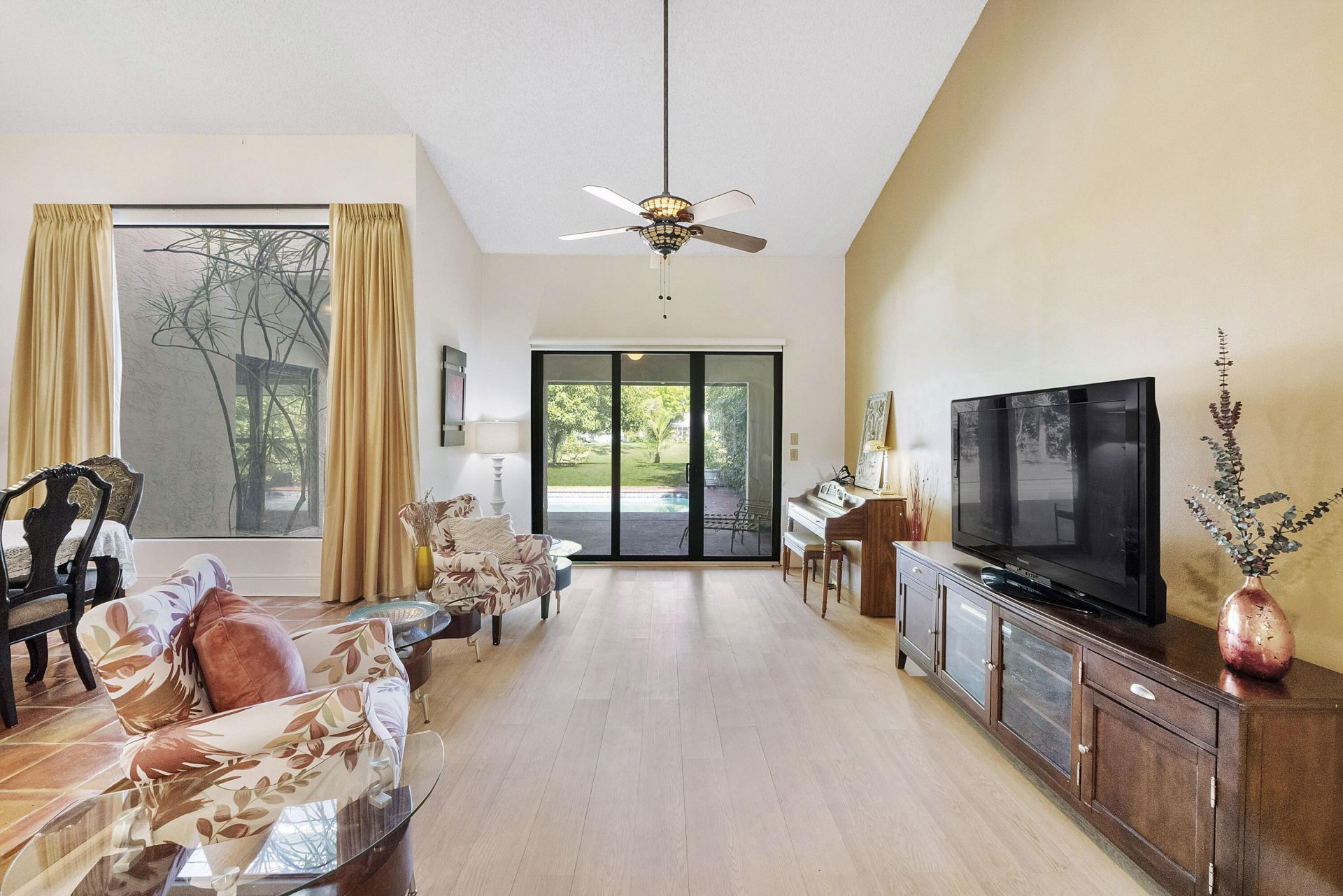 10551 NW 3rd Manor, Coral Springs, FL 33071 Photo