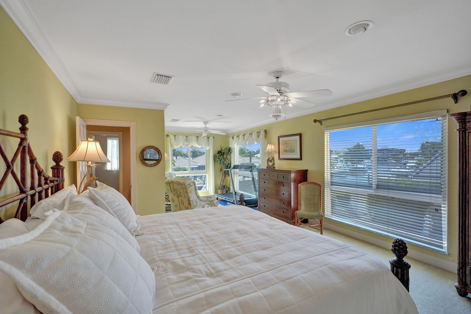 5530 Bayview Drive, Fort Lauderdale, FL 33308 Photo