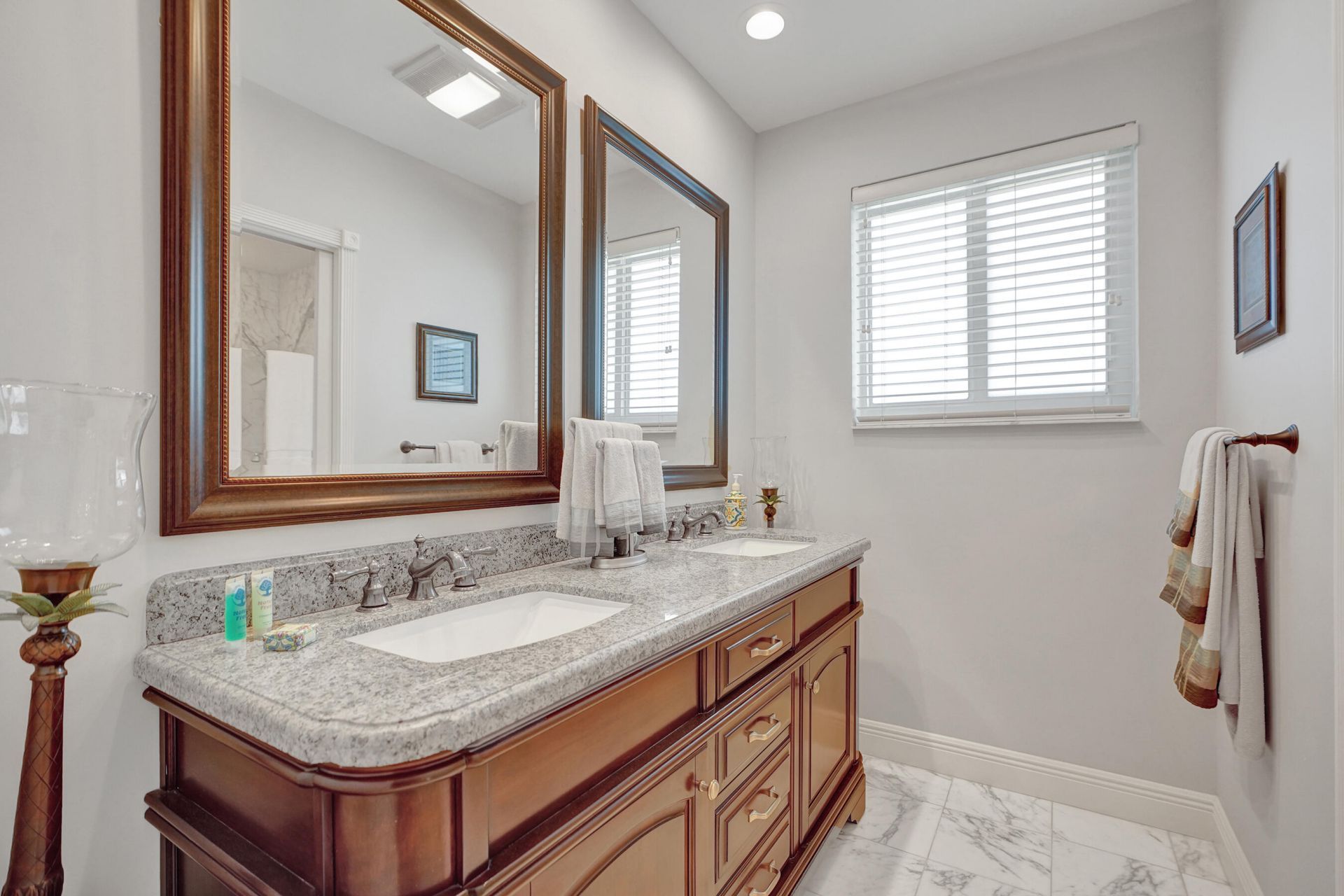 5530 Bayview Drive, Fort Lauderdale, FL 33308 Photo