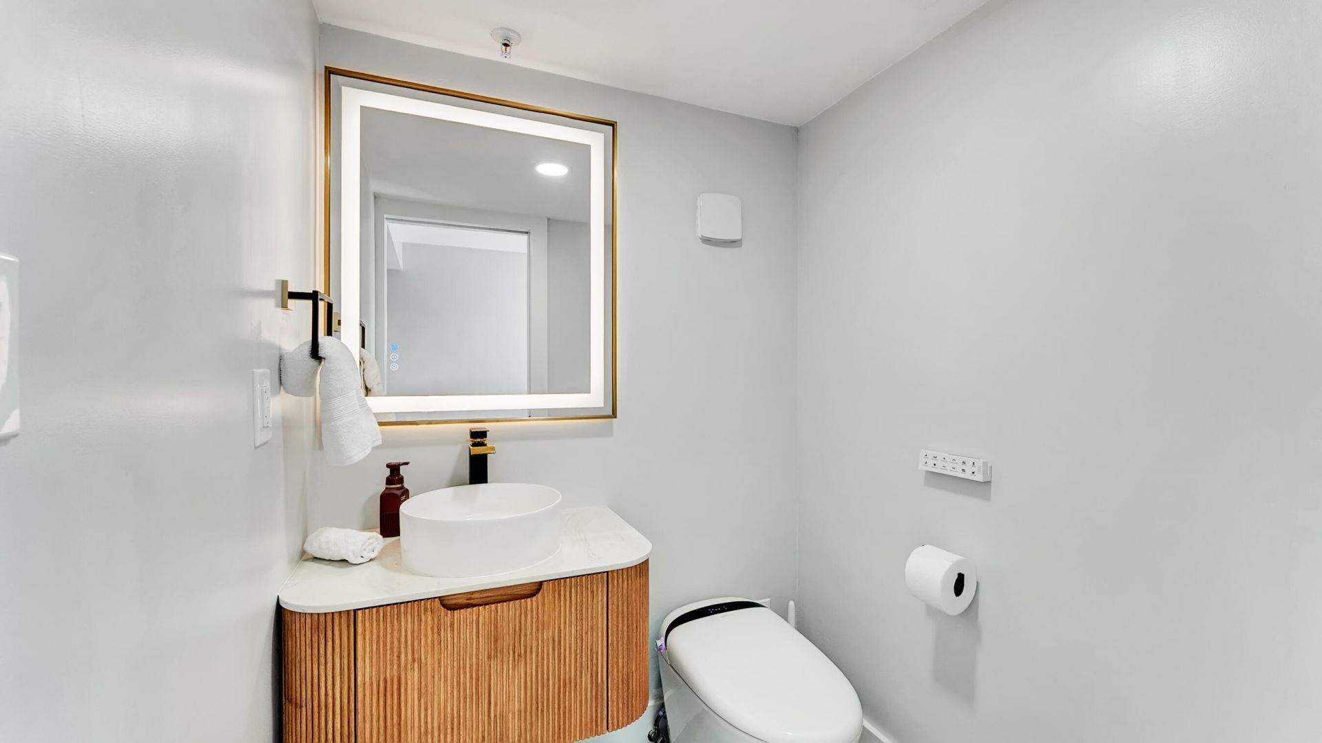 3908 S Ocean Boulevard, Unit #m-564, Highland Beach, FL 33487 Photo