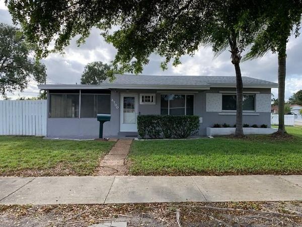 6700 Liberty Street, Hollywood, FL 33024