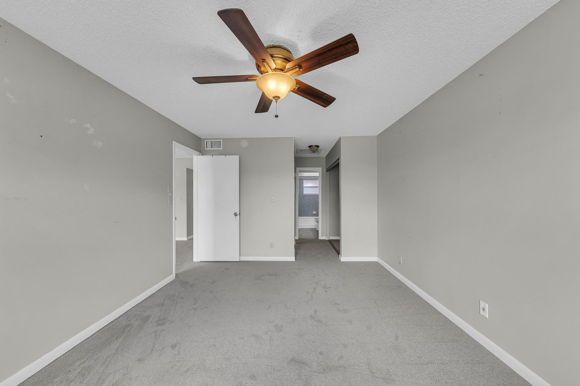 9401 Sunrise Lakes Boulevard, Unit 311, Sunrise, FL 33322 Photo