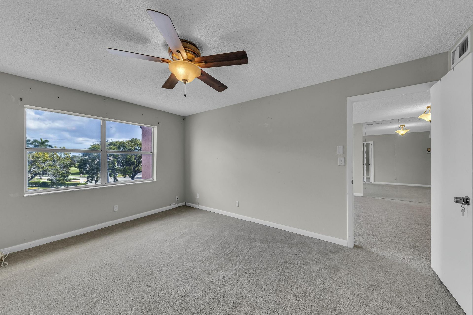 9401 Sunrise Lakes Boulevard, Unit 311, Sunrise, FL 33322 Photo