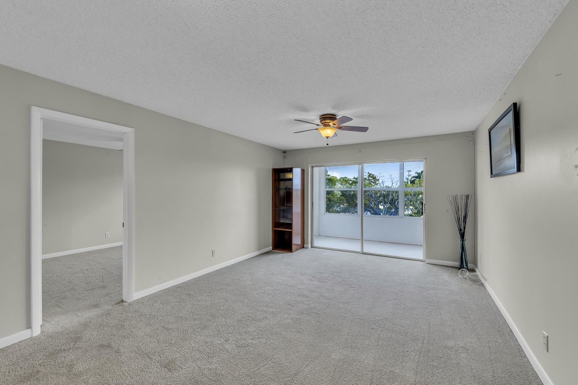9401 Sunrise Lakes Boulevard, Unit 311, Sunrise, FL 33322 Photo
