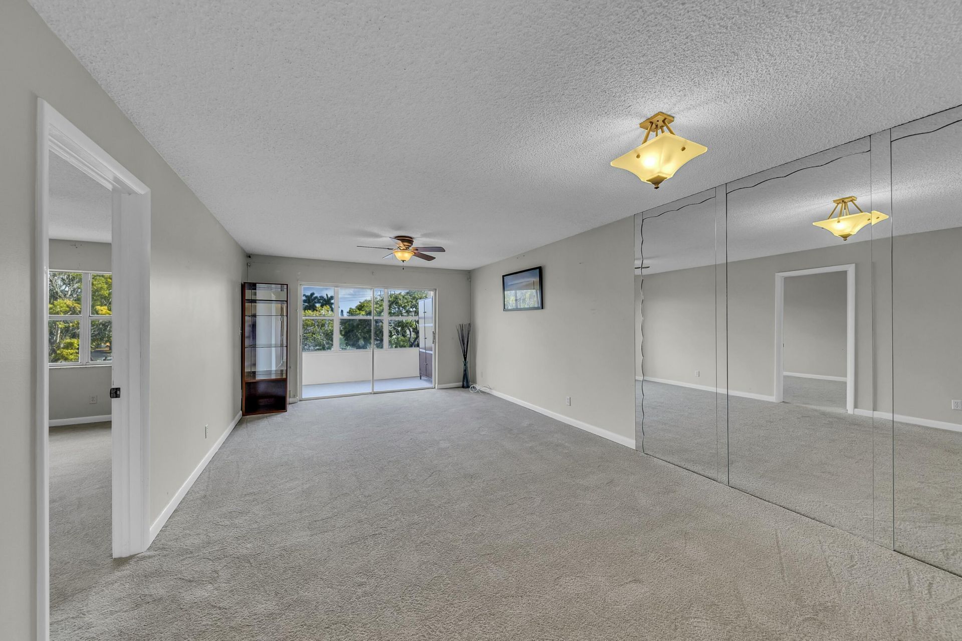 9401 Sunrise Lakes Boulevard, Unit 311, Sunrise, FL 33322 Photo