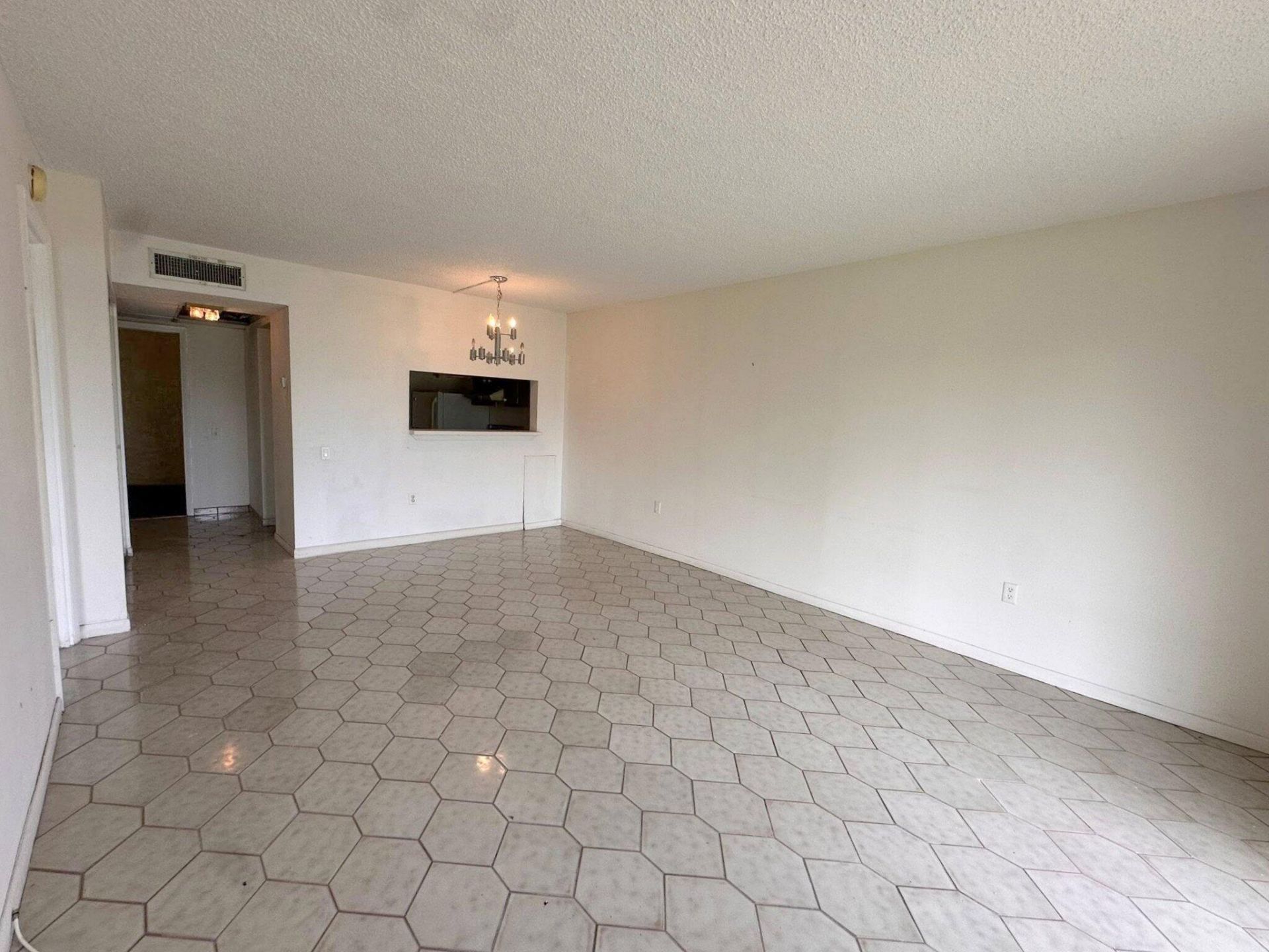 9090 Lime Bay Boulevard, Unit 106, Tamarac, FL 33321 Photo