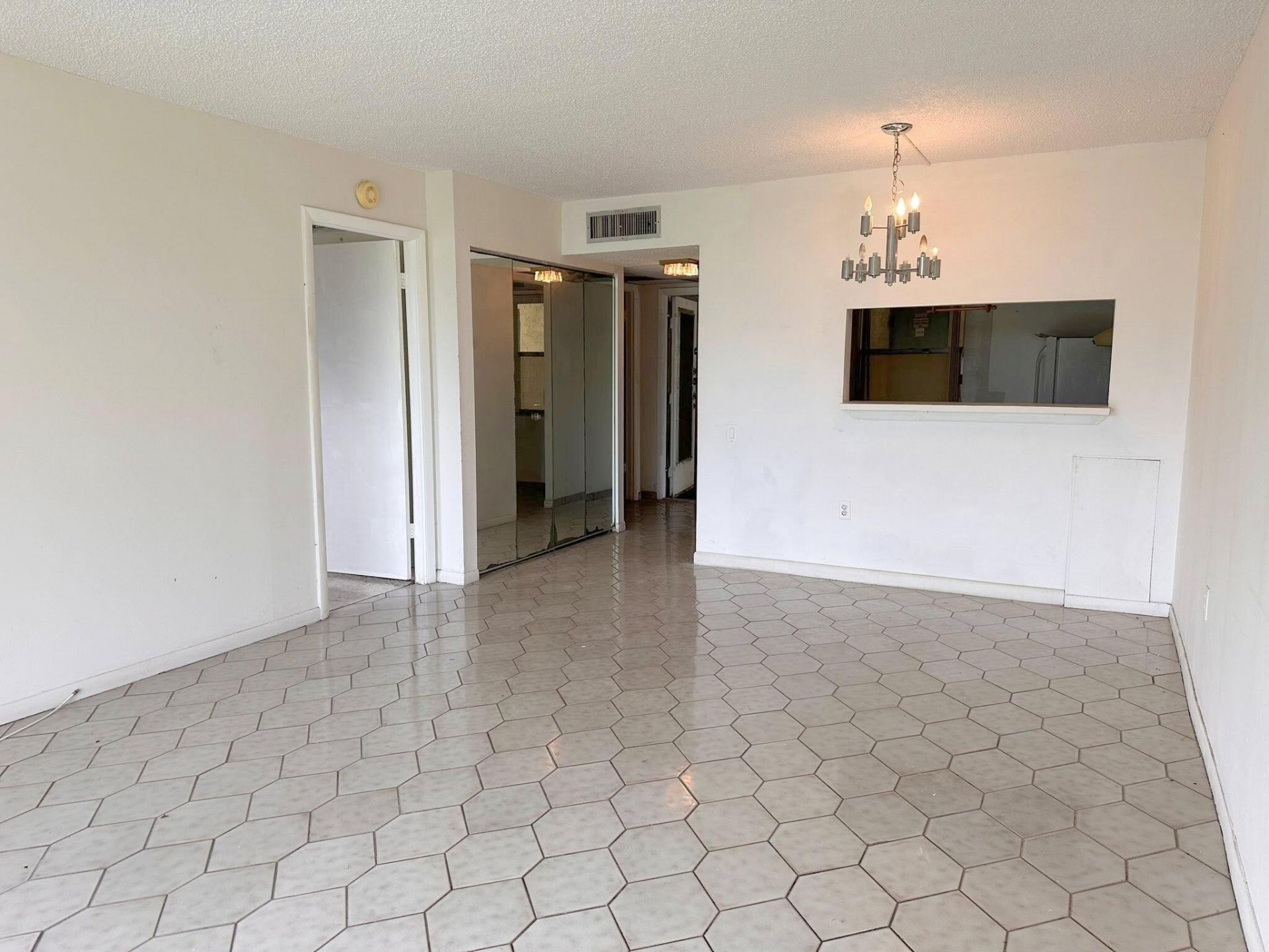 9090 Lime Bay Boulevard, Unit 106, Tamarac, FL 33321 Photo