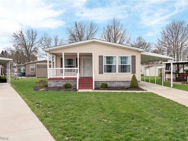 177 D Street SW, Navarre, OH 44662