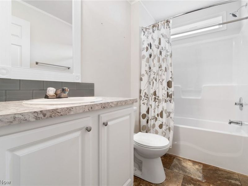 177 D Street SW, Navarre, OH 44662 Photo 20