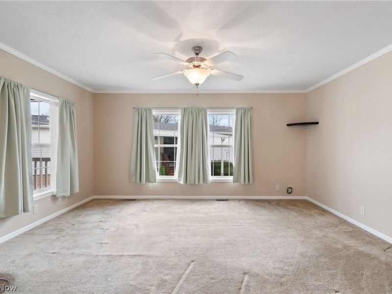 177 D Street SW, Navarre, OH 44662 Photo 4