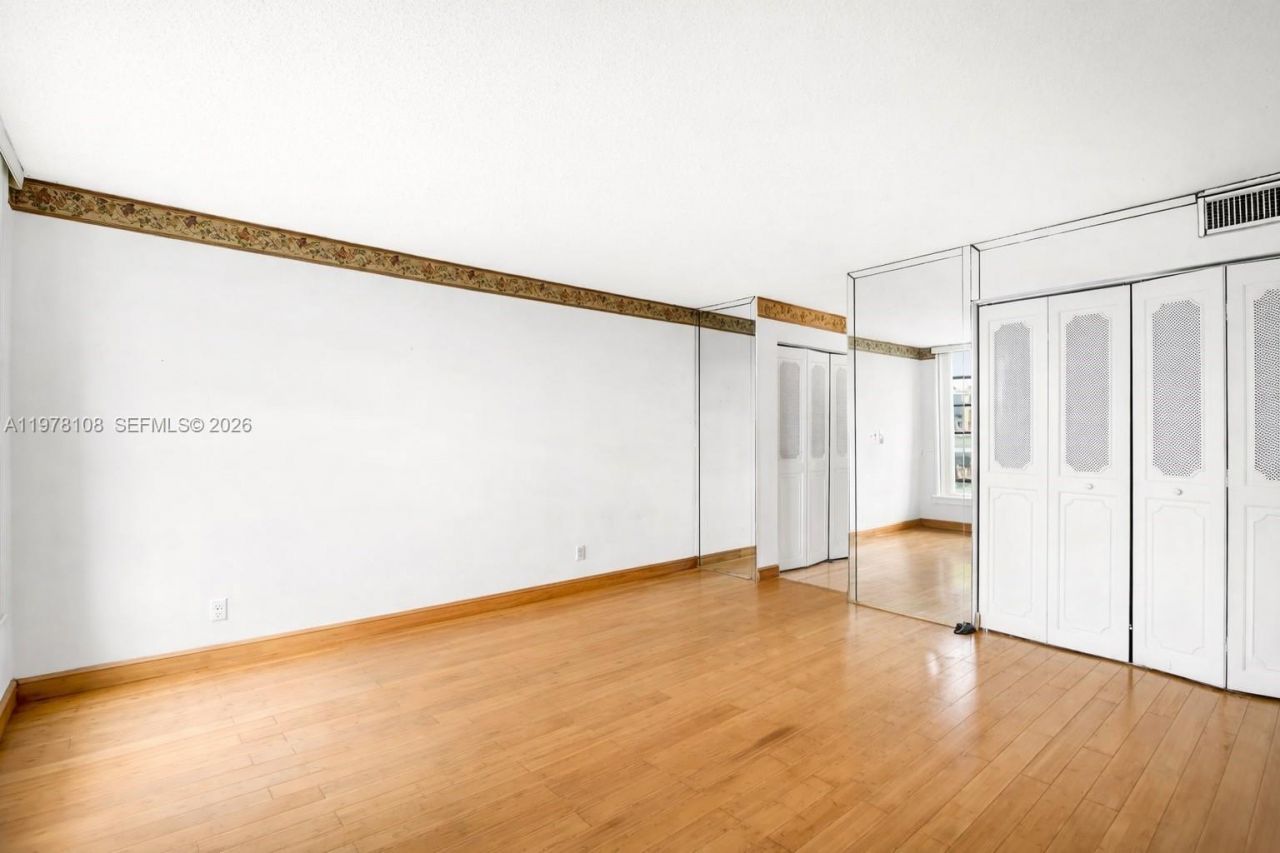 5802 Coral Lake Dr , Unit 102, Margate, FL 33063 Photo