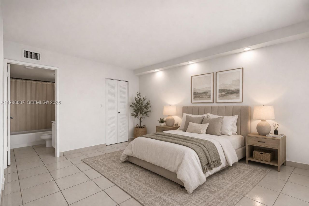 8320 NW 8th St, Unit 2-414, Miami, FL 33126 Photo
