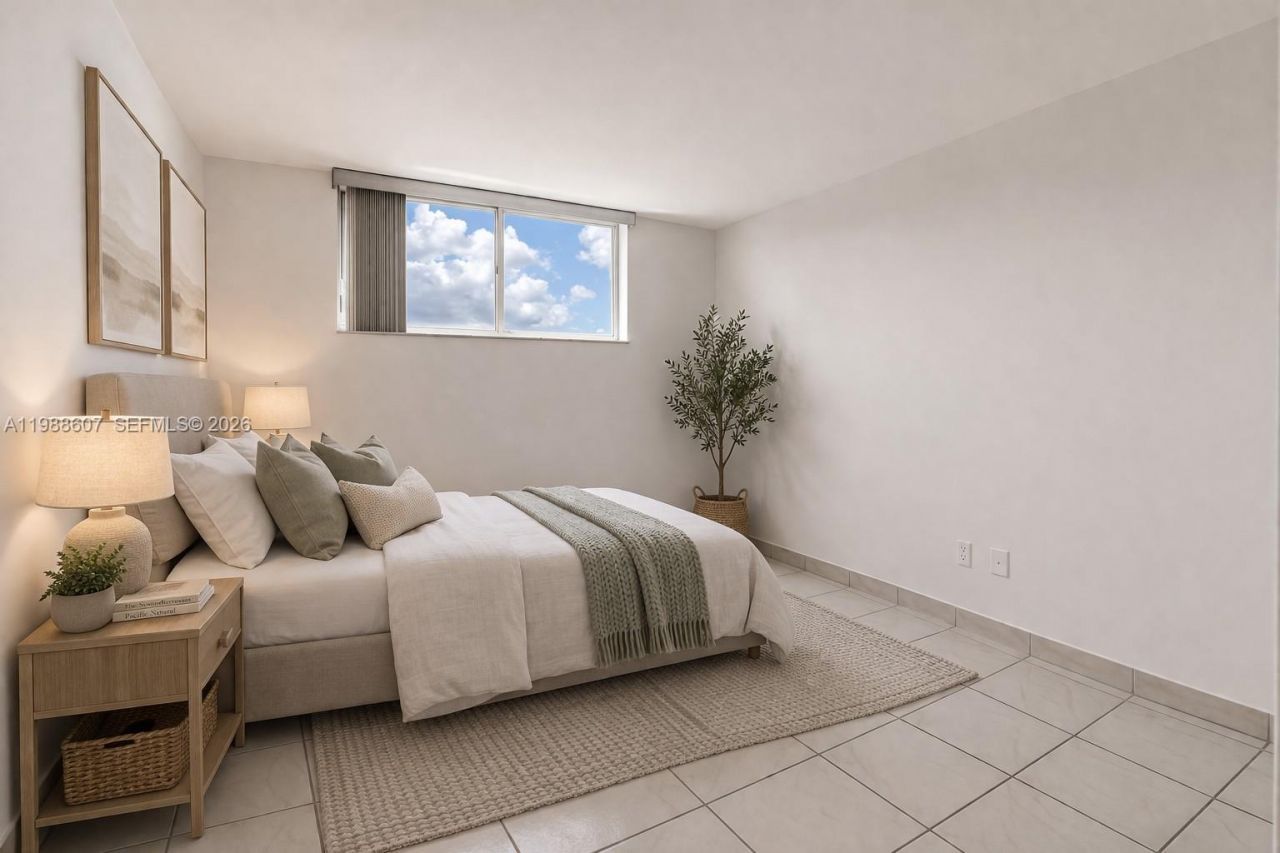 8320 NW 8th St, Unit 2-414, Miami, FL 33126 Photo