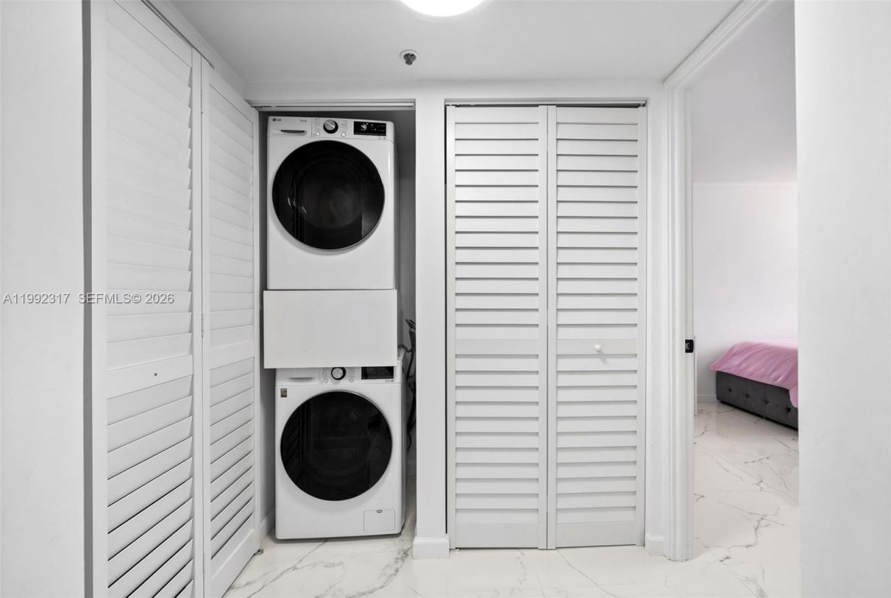 210 174th St , Unit 2112, Sunny Isles Beach, FL 33160 Photo