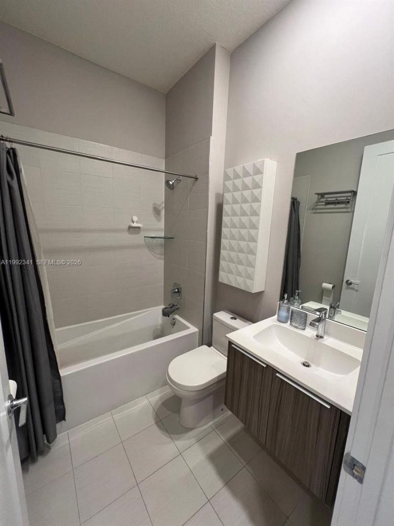 10355 NW 66th St, Unit 10355, Doral, FL 33178 Photo
