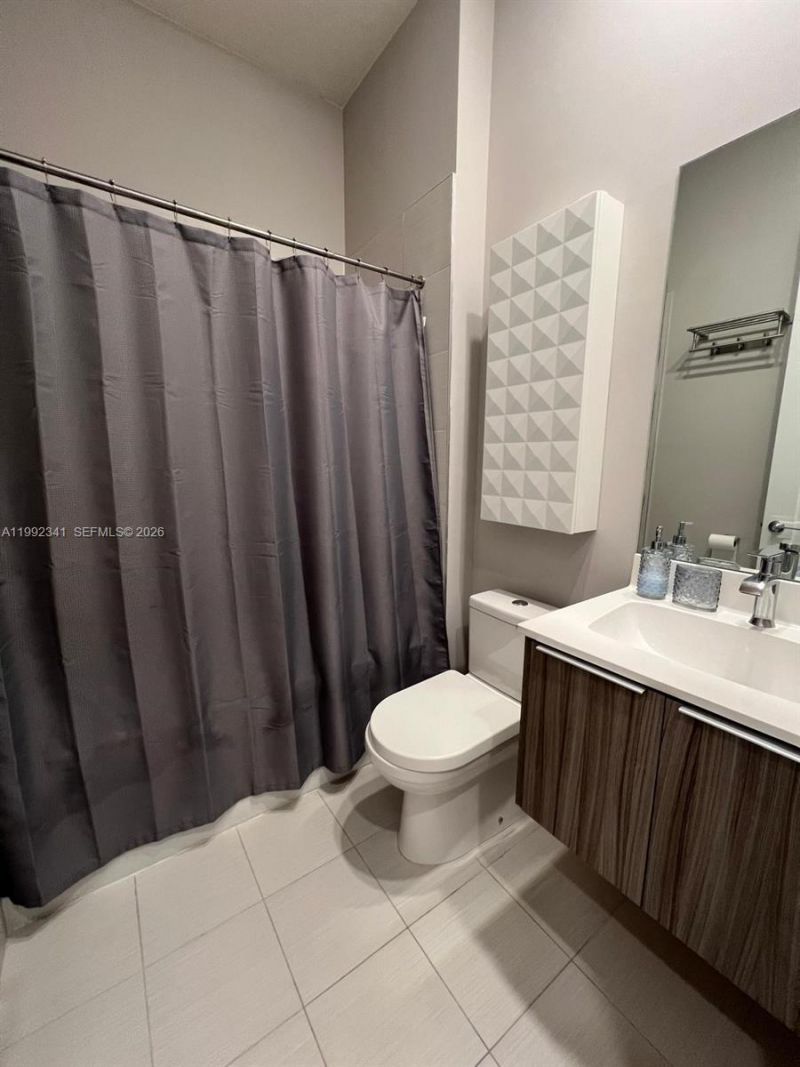 10355 NW 66th St, Unit 10355, Doral, FL 33178 Photo