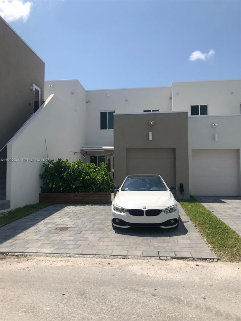 10355 NW 66th St, Unit 10355, Doral, FL 33178 Photo