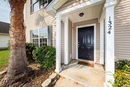 1324 Winterberry Avenue photo 4