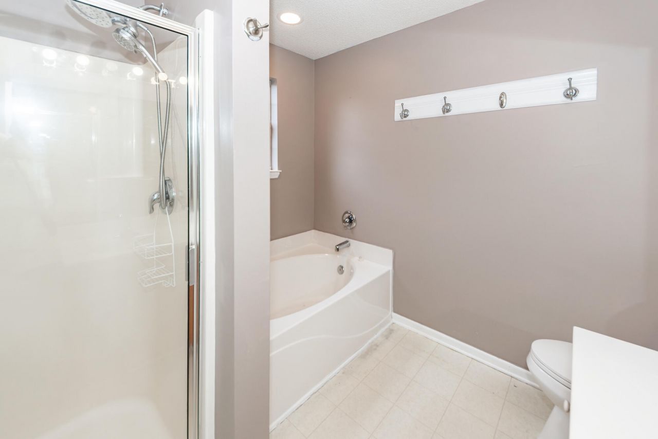 1324 Winterberry Avenue Photo 21