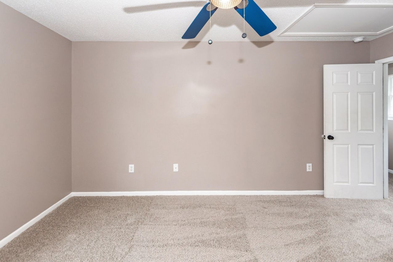 1324 Winterberry Avenue Photo 30