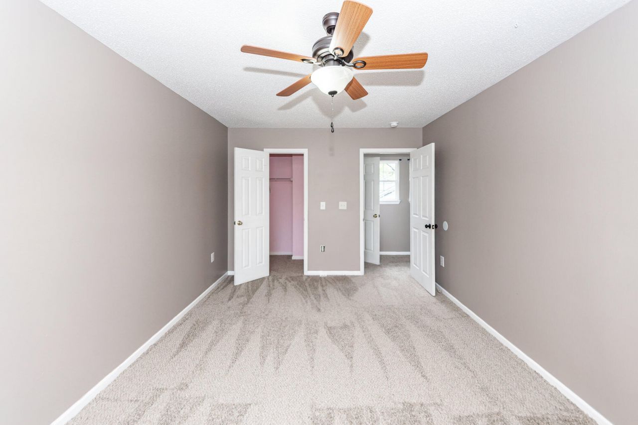 1324 Winterberry Avenue Photo 33