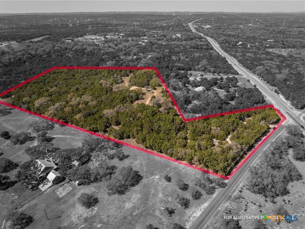 487 Old Bear Creek Road , New Braunfels, TX 78132