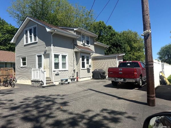 75A Muncy Avenue , West Babylon, NY 11704