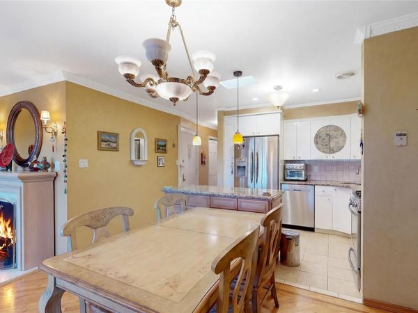 24026 70th Avenue, Unit 11A, Douglaston, NY 11362