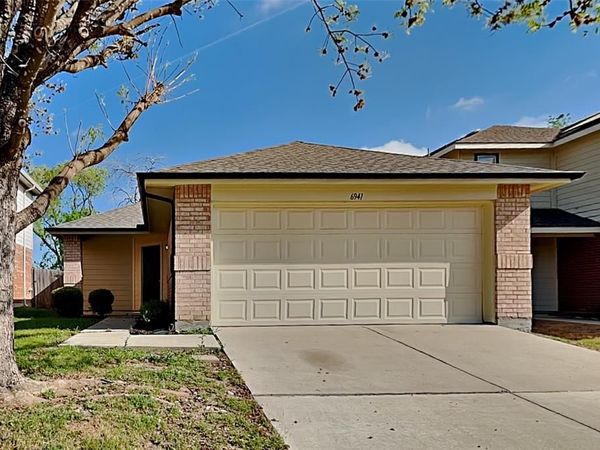 6941 Brookglen Lane, Fort Worth, TX 76179
