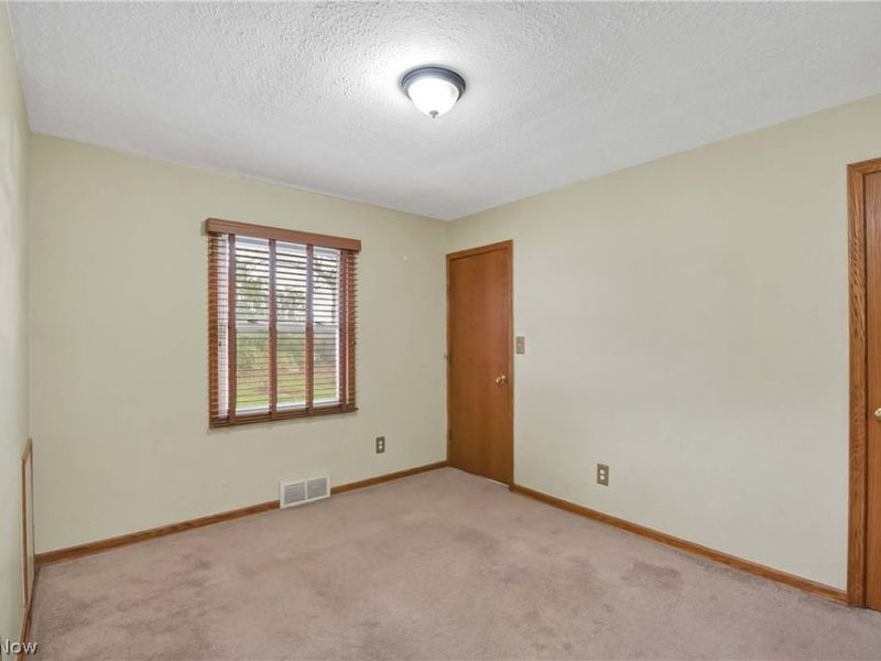 1604 Empire Road , Wickliffe, OH 44092 Photo 16