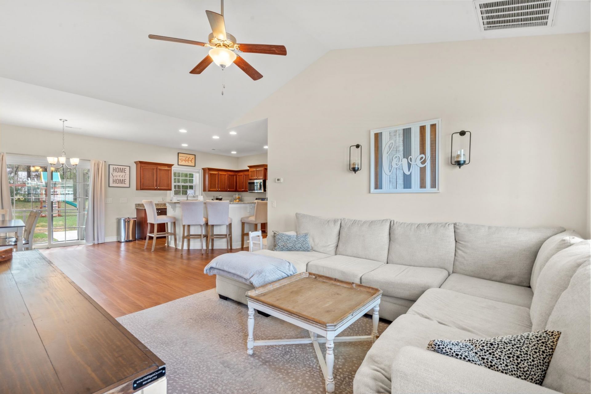 189 Barons Bluff Dr. Photo 18