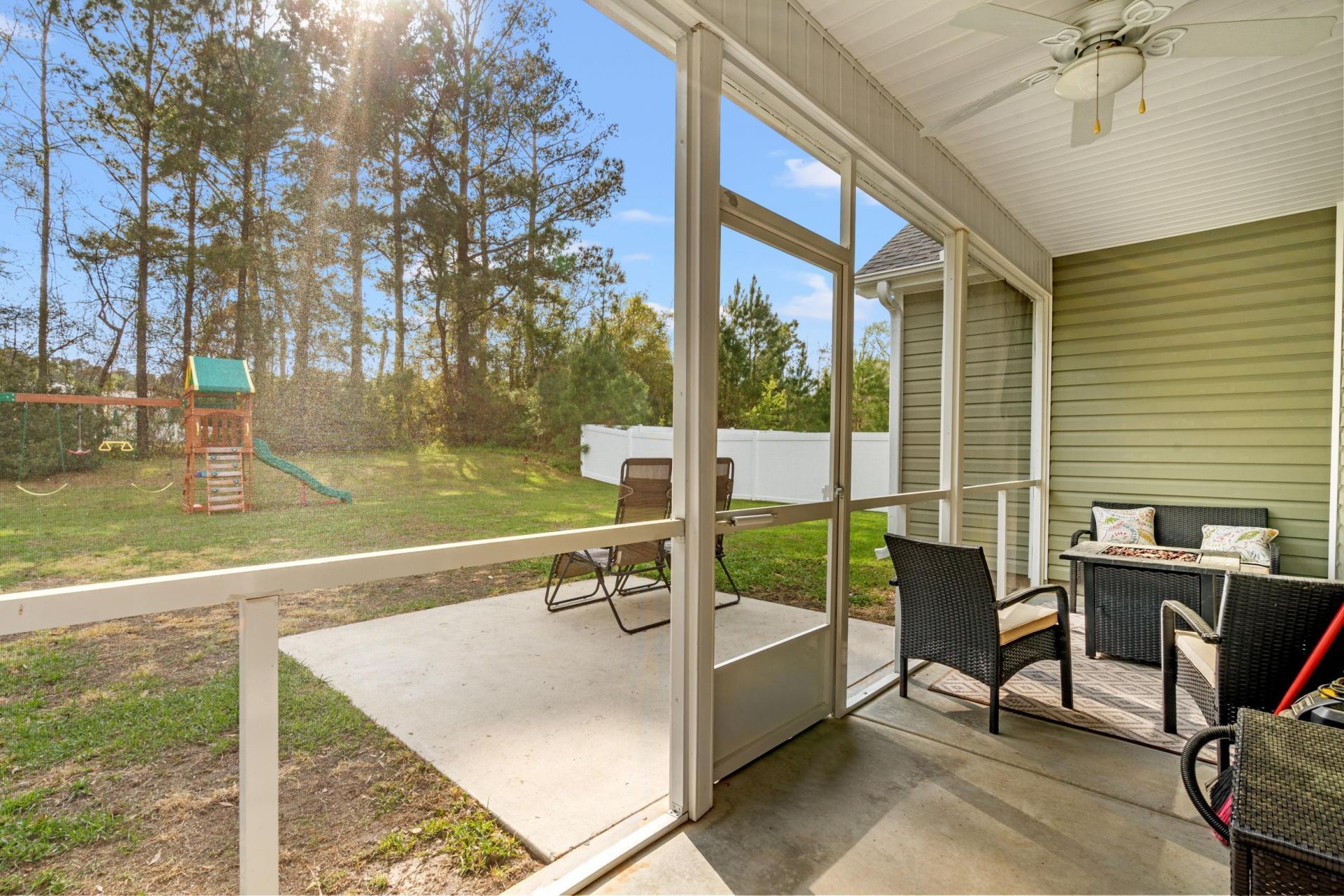 189 Barons Bluff Dr. Photo 24