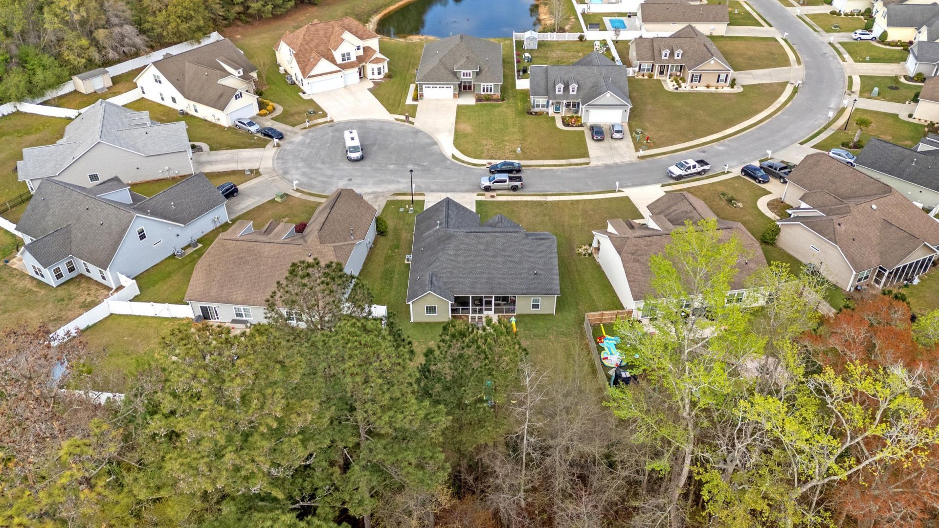 189 Barons Bluff Dr. Photo 4